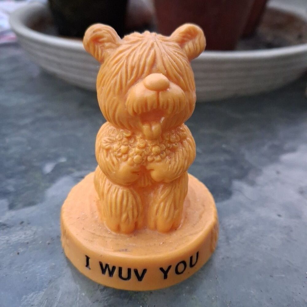 VINTAGE, "I WUV YOU," RUSS BERRIE & CO. Figurine, (3" Tall), Pre-Owned  1975